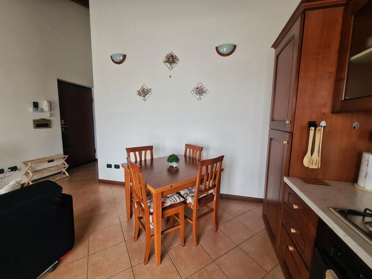 Il Posticino D'Oltrepo Lägenhet Calghera Exteriör bild